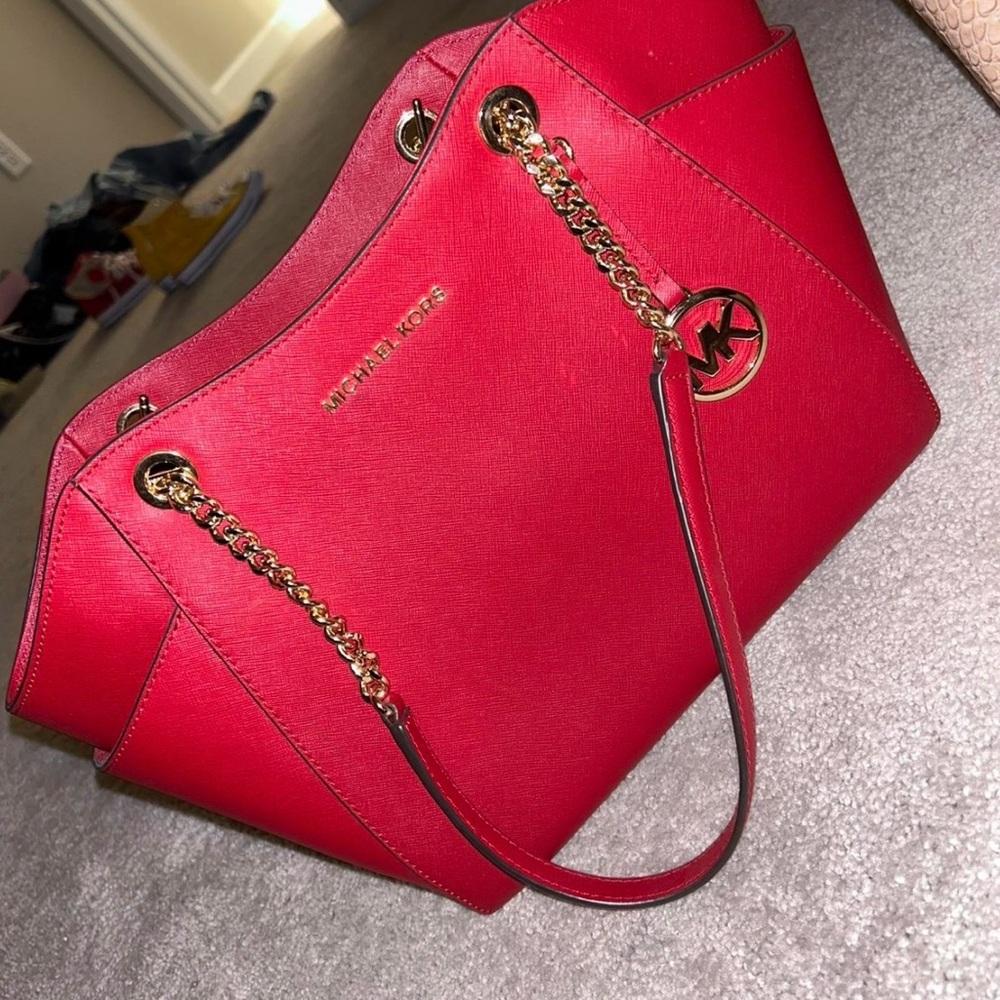 Red Micheal Kors Shoulder Bag